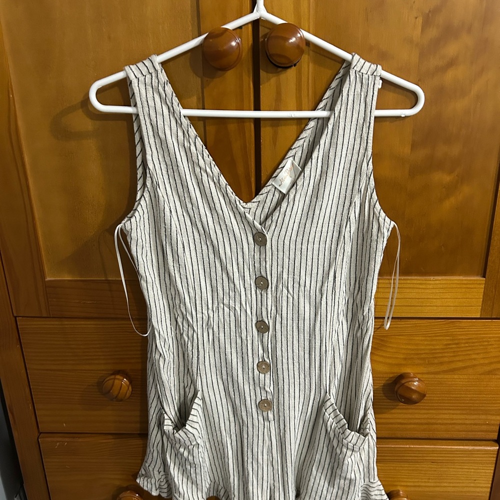 Sleeveless Striped V-Neck Button Front Jumpsuit Romper - White/Black